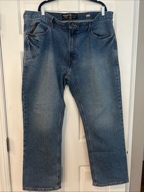 Ariat Men's Rebar Relaxed Boot Medium Wash Straight Jeans. Size 40x30